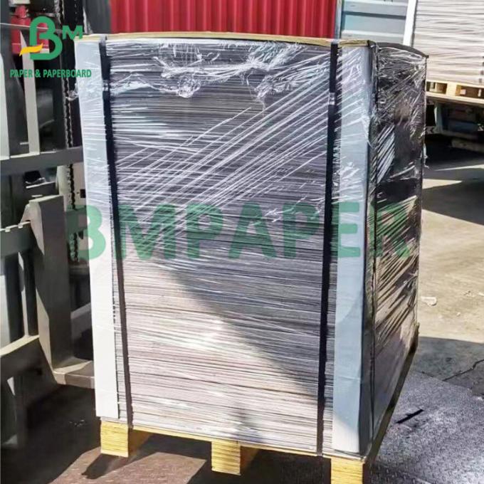 再生利用できる400gsmは十分に白い並べられたChipboardの灰色に塗った