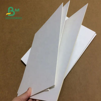 コーティングの薄板にされた白いボール紙は72 X 102cm 1mm 2mmをギフト用の箱のための3mm広げる