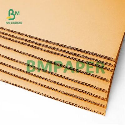 B CのEフルート段ボールシート、クラフト紙板を2mm 3mm 3.5mm厚く