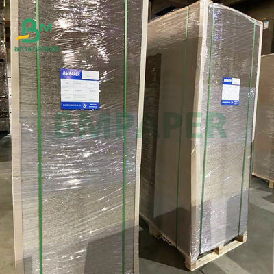 2mmはパッキングの滑らかさのために144cm x 108cmの灰色のボール紙広がる