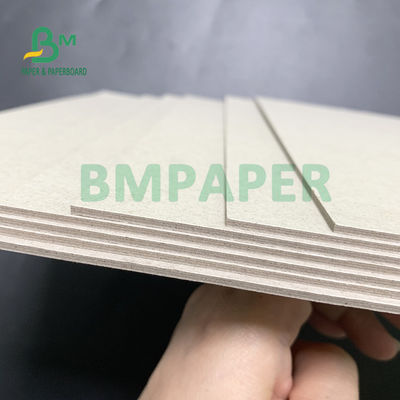4mmの高い剛さの環境に優しい灰色のChipboardシートは抵抗を折る
