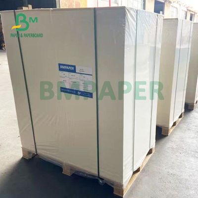 215gsm 230gsm C1S タバコ包装 520mm x 1000mm のための折る箱板
