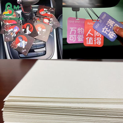 1.8mm 2.0mm カーエアフレッシャー紙 優れた吸収性 高密度綿紙 70x100
