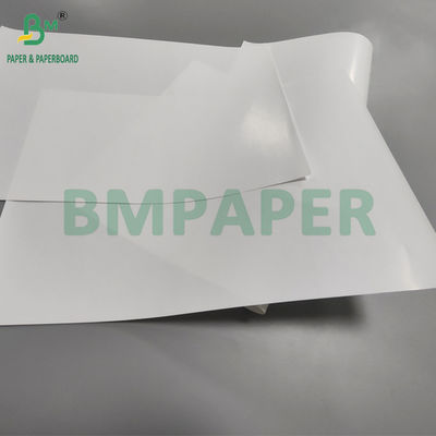 80gm 一面塗装されたステッカーラベル用の光り輝く白いアート紙 65 x 95cm