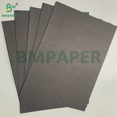 レーザー/インクジェット印刷ポスター＆写真マウント用、滑らかなマット仕上げのプレミアムヘビーウェイト300gsmブラックカードストック